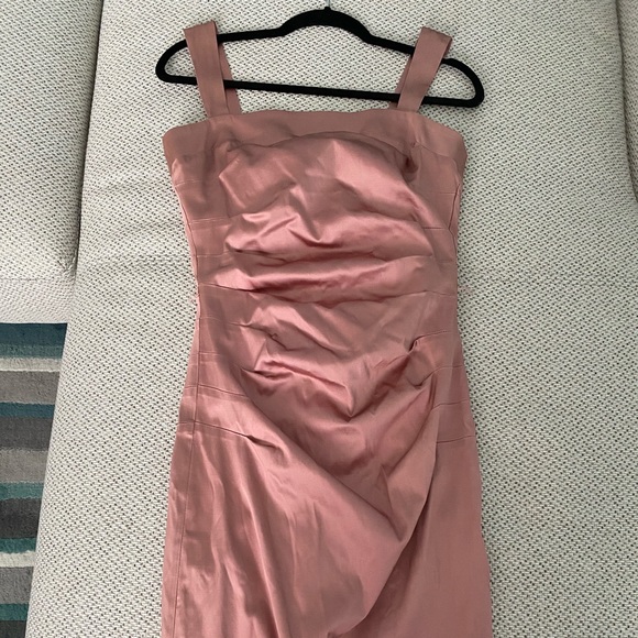 Le chateau midi dress - Picture 2 of 3